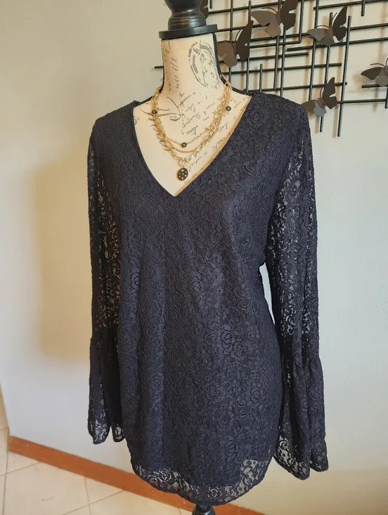 White House Black Market Black Lace Bell Sleeve Blouse - Picture 2 of 11